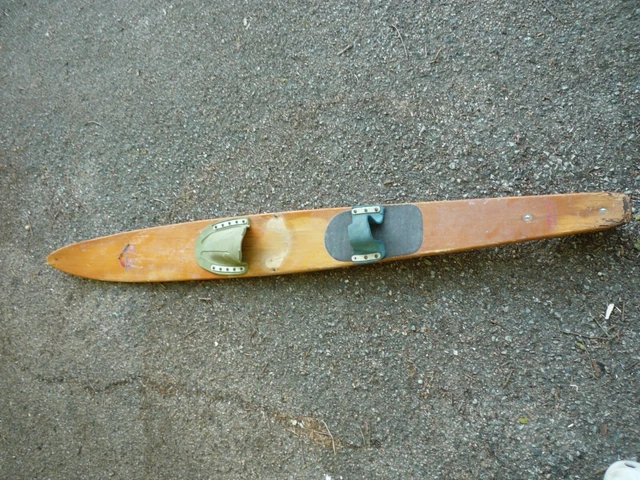 Paire De Gants De Ski Vintage Années 80 - Cuir Bleu Et Blanc - Déco Chalet