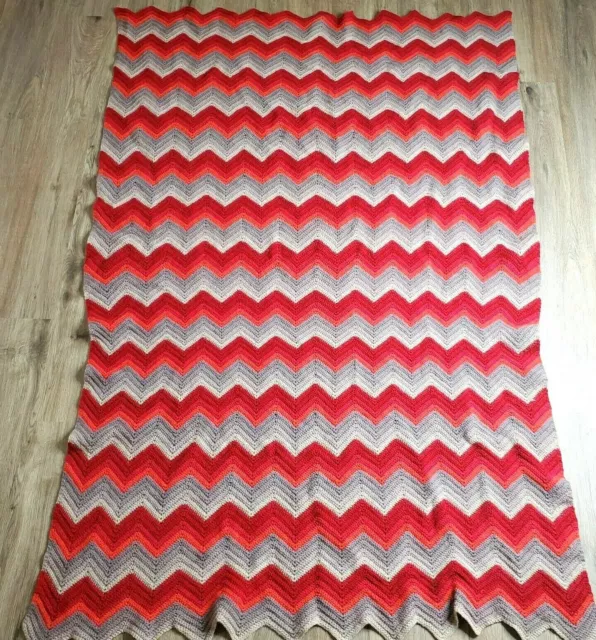 VTG 1970s  Zig Zag Chevron Red Gray Crochet Afghan Couch Throw Lap Blanket 41x61