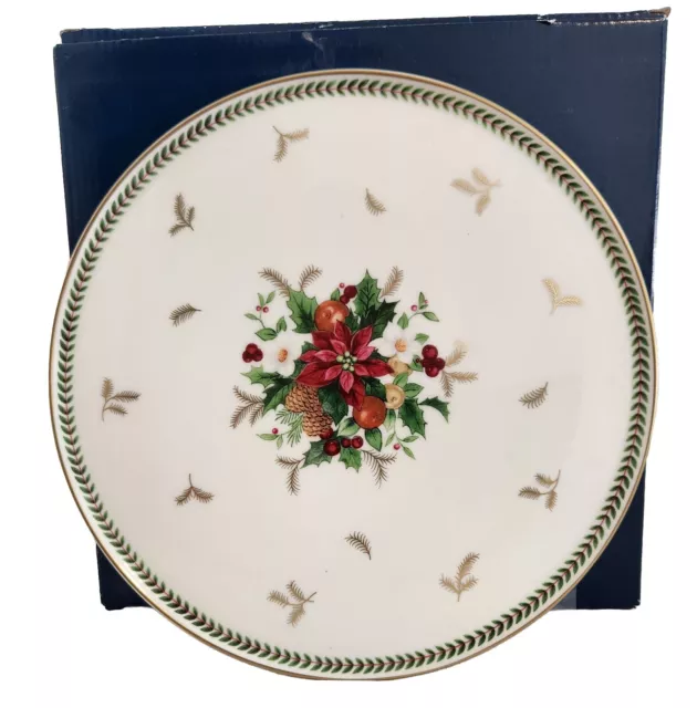 Mikasa Fine China 9.5" Christmas Cake Plate 'Holiday Delight'