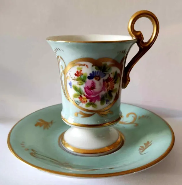 TASSE en PORCELAINE de Limoges  Giraud  décor main