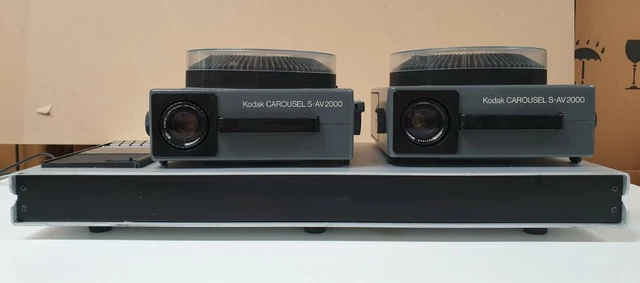 KODAK Carousel S-AV2000 Slide Projector (2x) with Electrosonic Presentation Unit