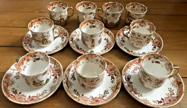 10 tasses à café et 6 soucoupes Faïence de Sarreguemines Art Nouveau 1875-1910