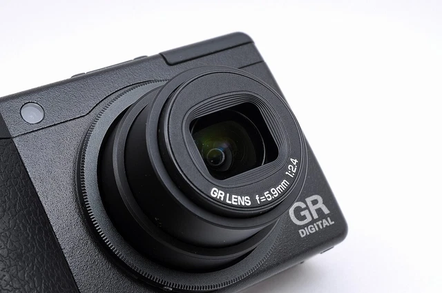 MINT Box / 302 Shots RICOH GR DIGITAL II 10.1MP Digital Camera Black  JAPAN #3 12