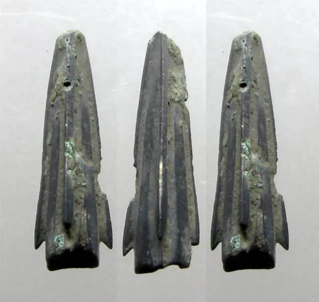 ONE ANCIENT SCYTHIAN ARROWHEAD___7th-1st Century BC___FOUND IN THE LOWER UKRAINE