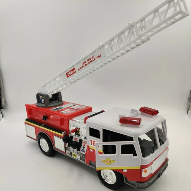 Hasbro Tonka Toys Fire Rescue 18in Firefighter Truck Engine #168 Lights & Sounds