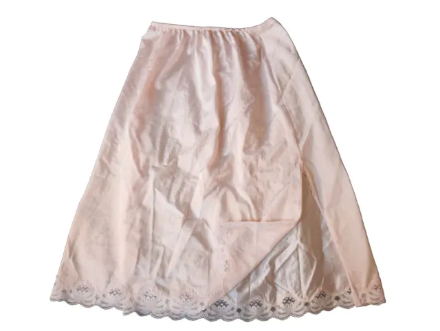 Vintage JC Penney Body Lites 23" Half Slip 1.5" Lace Trim Slit Pastel Pink Sz M