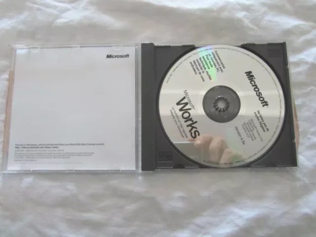 Microsoft Works 4.5a CD X03-74619 FR with Certificate of Authenticity OEM 2