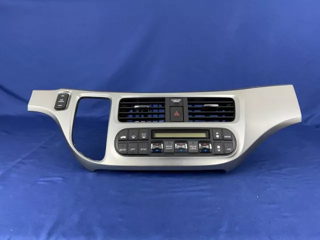 2005-2007 HONDA Odyssey Armaturenbrett Radio Rand Einfassung W / Zentrum Lüfter