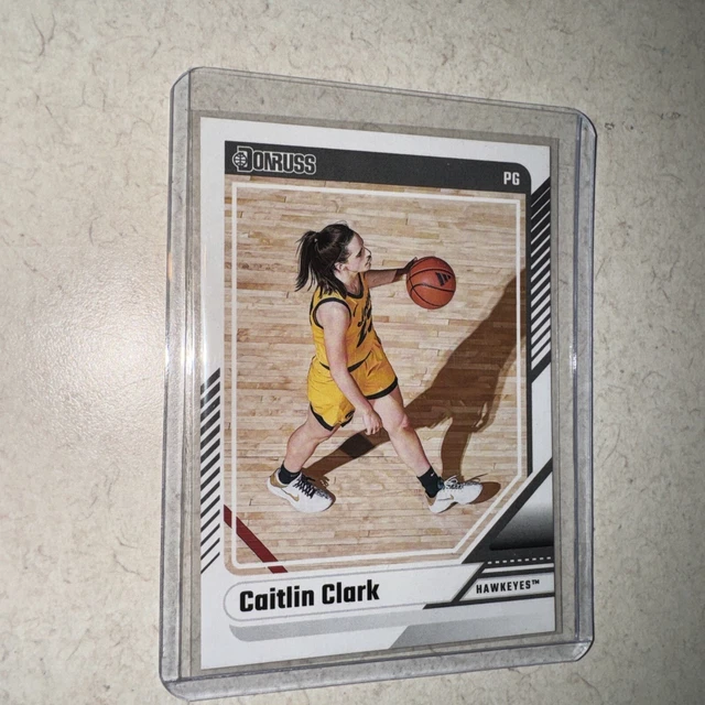 CAITLIN CLARK 2024 Panini Donruss WNBA Card Iowa Hawkeyes Indiana Fever