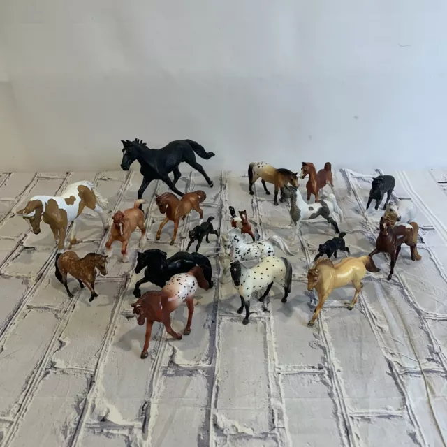 Breyer Reeves Horses Lot Of 19 Mini Small Horse Foal Black Brown Stablemate