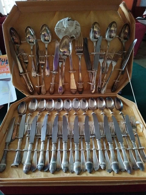 Servizio Di Posate Da 12 In Argento 800