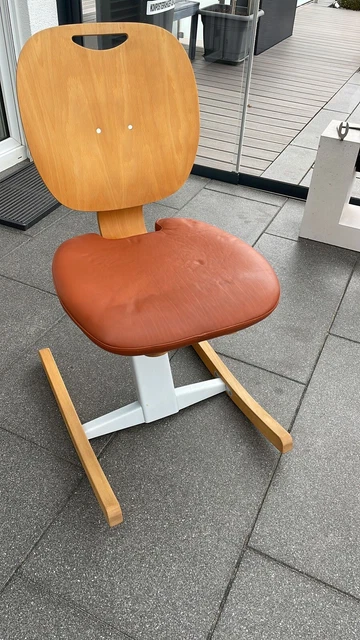 Moizi Schreibtischstuhl, Aktion gesunder Rücken, Kufenstuhl, ergonomisch, Buche