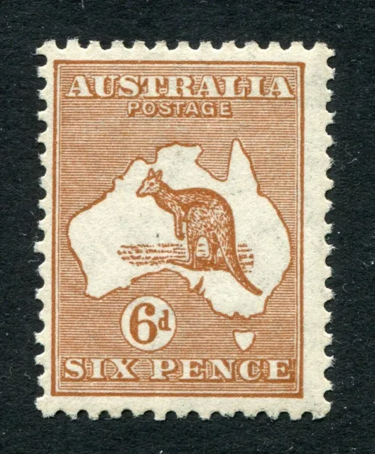 Australia 1932 6d Kangaroo stamp SG132 MLH (EP239)