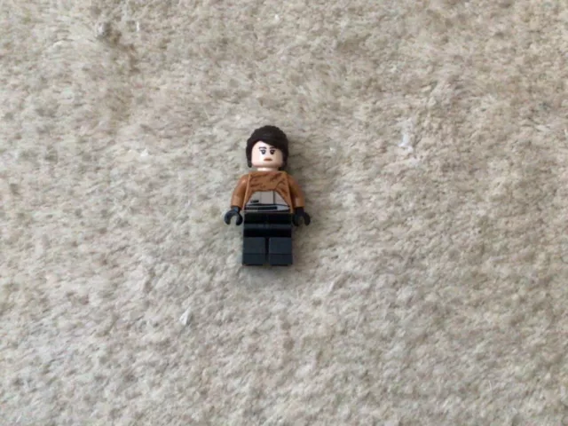 Lego Star Wars Solo Minifigure Qi'ra 75219 AT-Hualer Fur Coat sw0995 figure