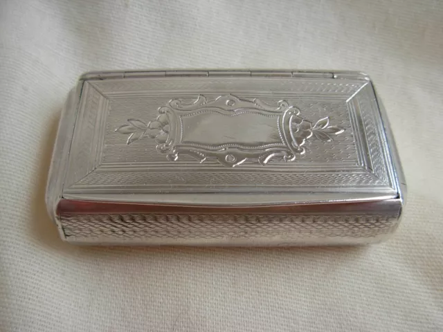 ANTIQUE FRENCH STERLING SILVER SNUFF BOX,LATE 19th OR EARLY 20th CENTURY,