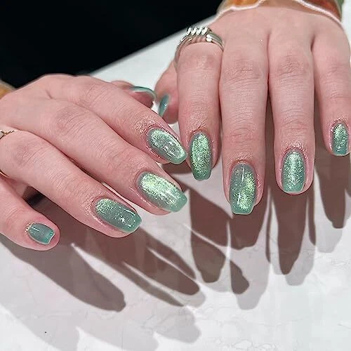 Medium Press on Nails Coffin Fake Nails Green Cat Eye Nails Velvet Iced Green3