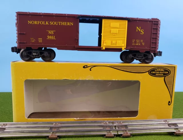 New Old Stock Lionel N&S Norfolk And Southern Box Car #6-9461 O 027 Gauge