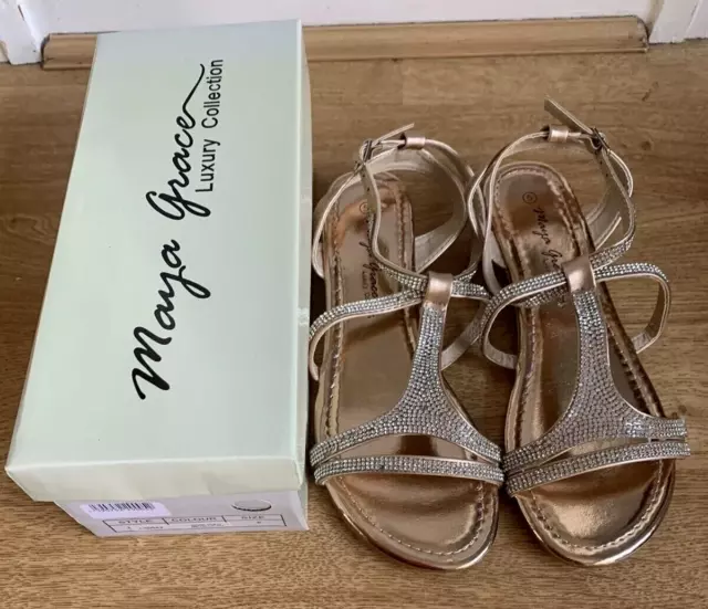 MAYA GRACE LUXURY Collection White Sandals U.K. 4 Elasticated Heel Strap 8689 6.99 PicClick UK