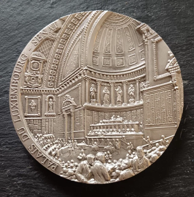 Médaille / Plaque En Bronze Signe R.lalique a Décor - Rép. Du Chili
