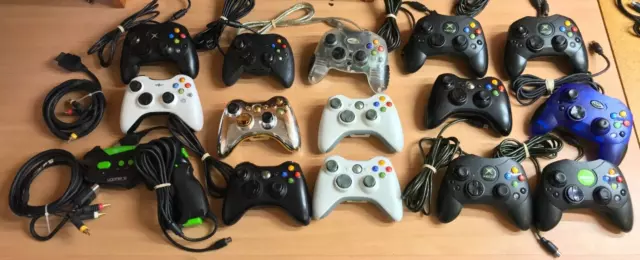 XBox Controllers - Bulk lot of 15