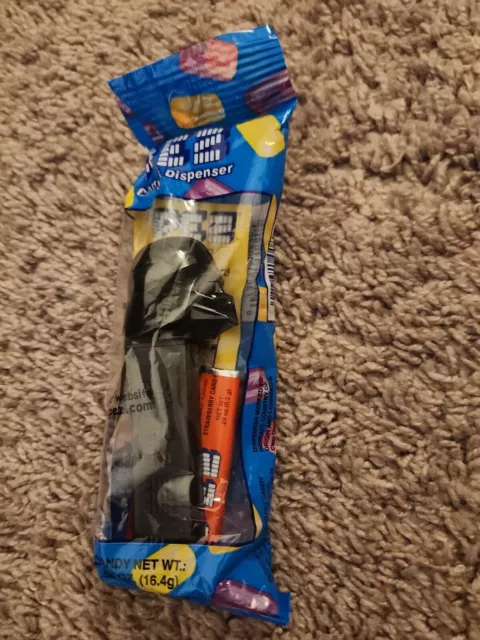 Star Wars Darth Vader PEZ Candy & Dispenser Collectible Disney