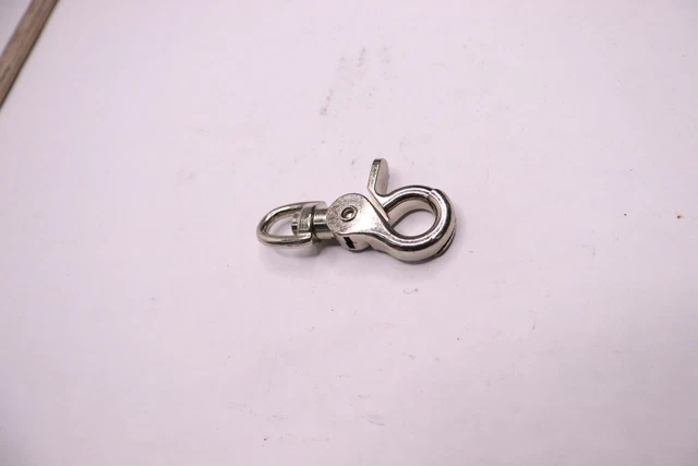 Value Collection Swivel Eye Trigger Snap 2-7/16" Long 67791103