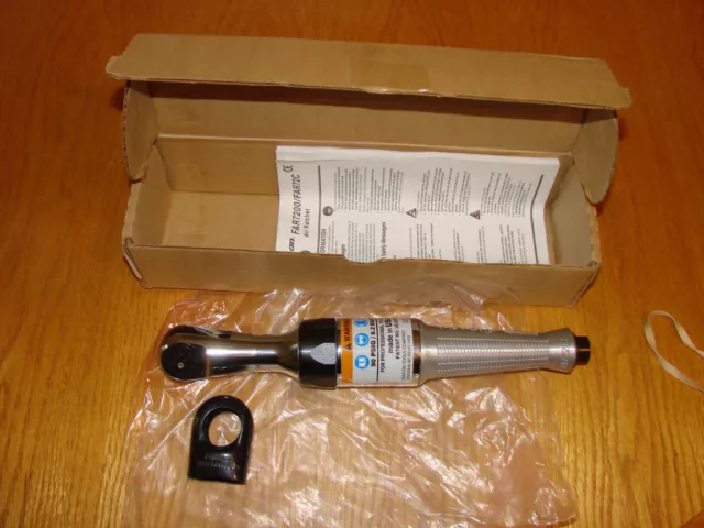 snap on 3/8 air ratchet FAR72C NEW
