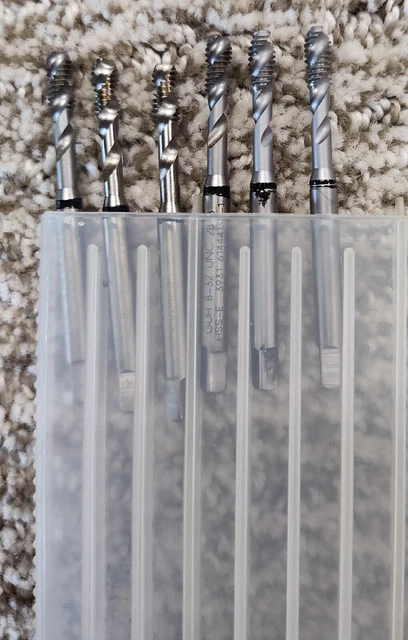 GUHRING 8-32 UNC TAPS 2 FLUTE 6 pcs