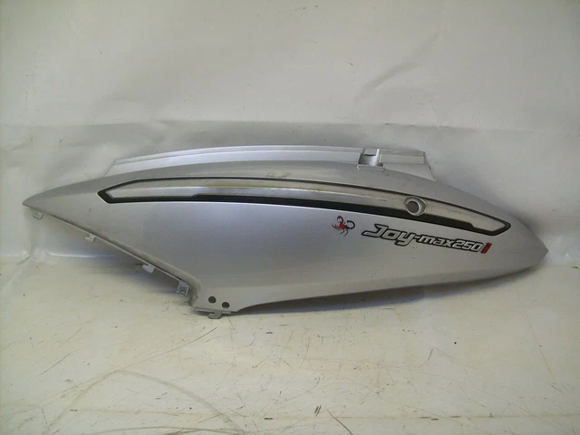LEFT REAR FAIRING FOR SYM JOYMAX 250 I FROM 2008 (e38065)
