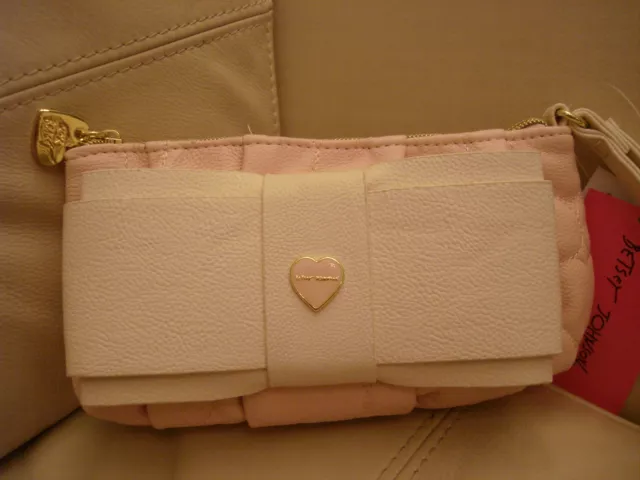 Newwt  Betsey Johnson Wristlet Wallet Purse Blush  Pink Bone Bow Be Mine Br22240