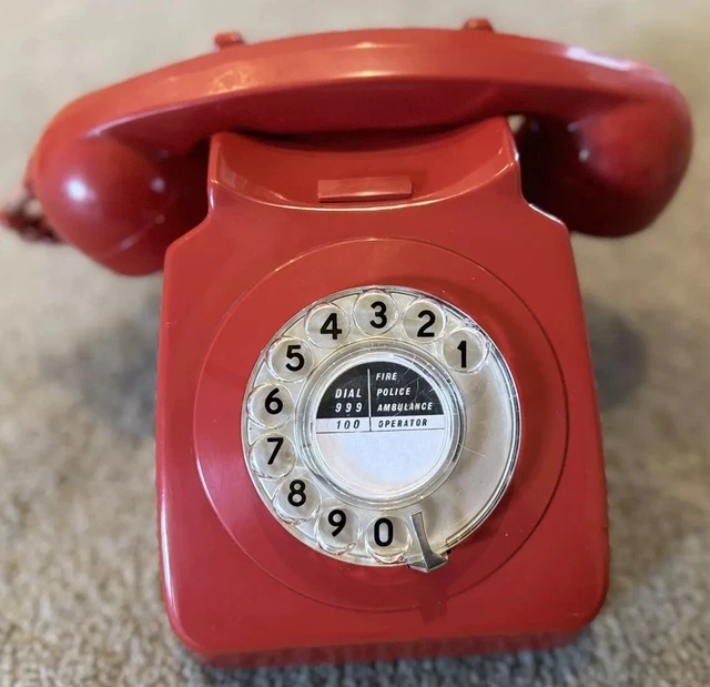 VINTAGE LACQUER RED GPO 746 Rotary Dial Telephone Classic British