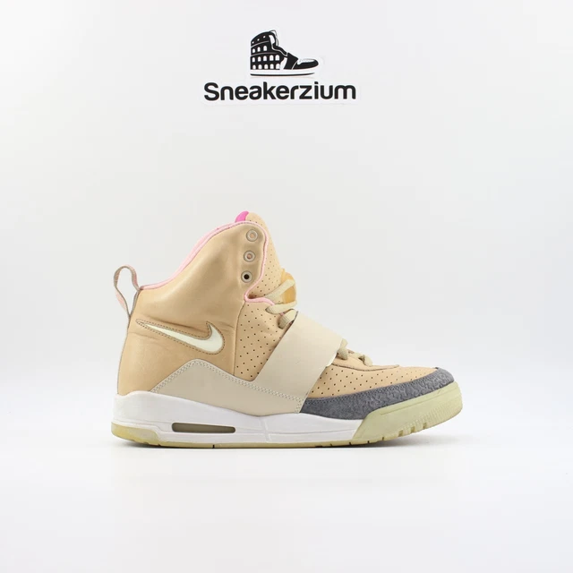 Nike Air Yeezy 1 Blink Solar Red Black Kanye West 366164-003 Size 11