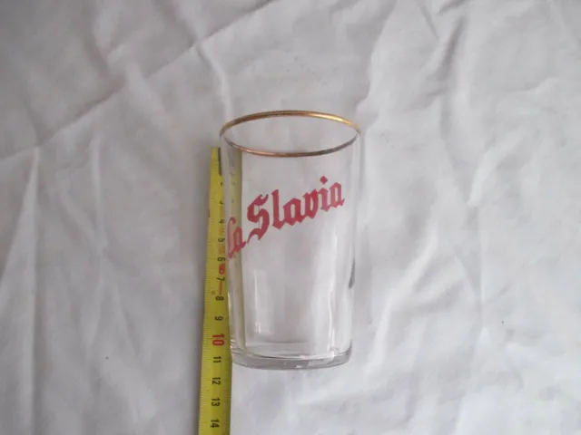 ancien verre à bière la slavia 10,8 cm sérigraphié et doré un peu décoloré