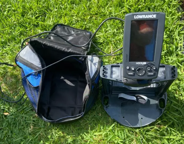 Lowrance - Portable Hook-4x Fish-finder - with sucker transducer on 5m lead