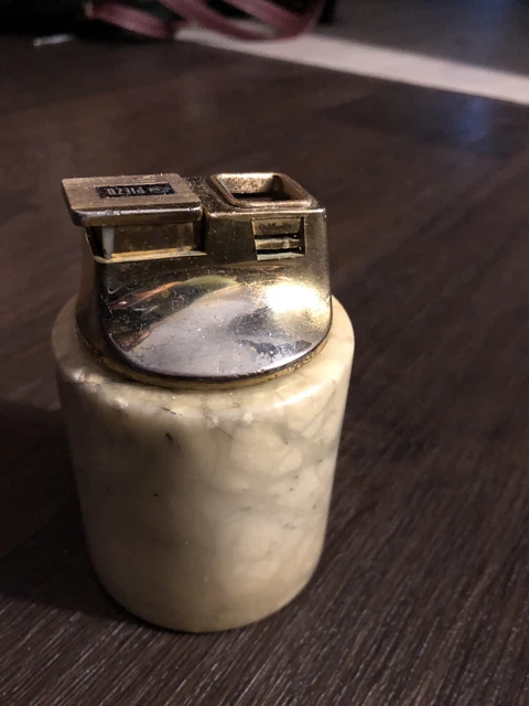 BRIQUET ANCIEN ESSENCE Feudor 300 poinçon BL - Made in FRANCE - vintage