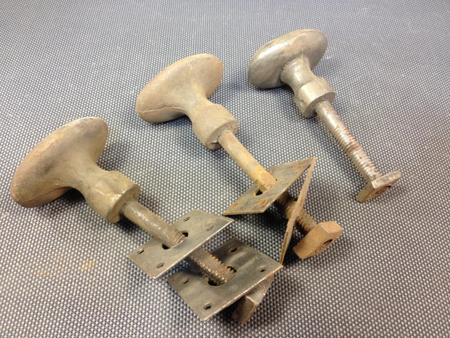 Set Of 3 Antique Handles Door Metal For Cave Garage Workshop Cabinets 2