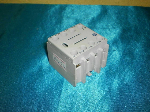 Lot 2pcs. Allen Bradley 100-F Auxilliary Contact