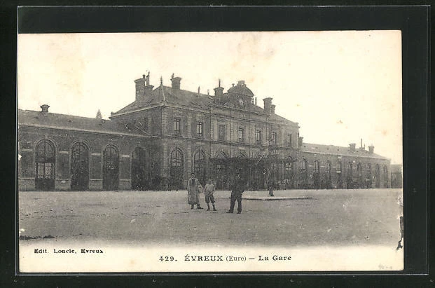 CPA Évreux, La Gare, La Gare