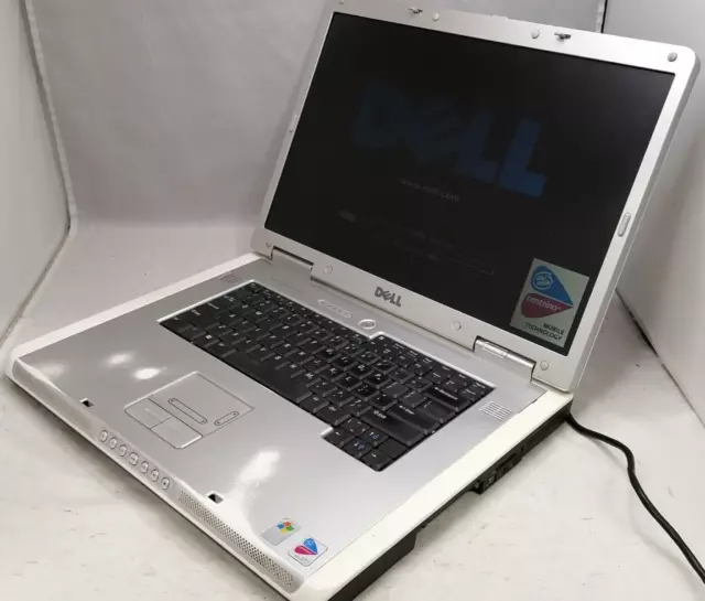 FOR PARTS Dell 17" Inspiron 9300 (Pentium M 760/2.0 GHz/NO RAM/NO HDD)