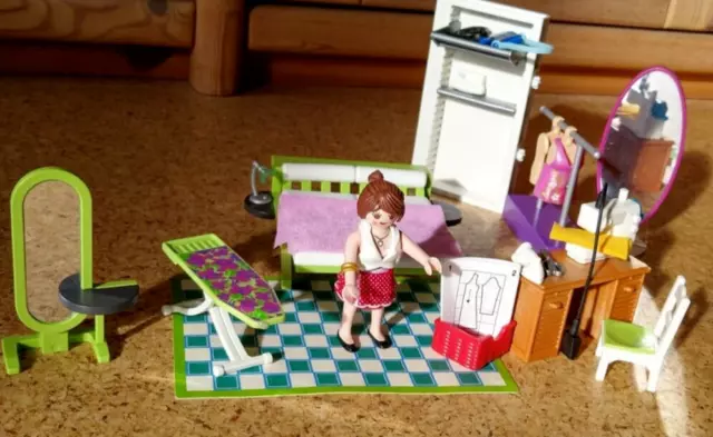 PLAYMOBIL 70208 Dollhouse Schlafzimmer mit Nähecke, Konvolut