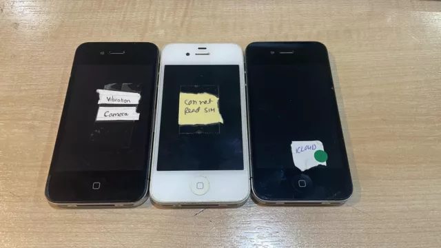 Joblot Of X3 Apple iPhone 4 8GB Unlocked - Faulty | For Spare Parts & Repair