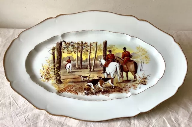 Ancien Grand PLAT en PORCELAINE de LIMOGES ATELIER MILLAS Décors Chasse à Courre