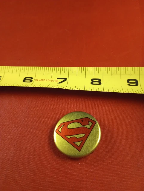 Vtg 00's Superman DC Comics Pin Pinback Brooch Button *179-BG