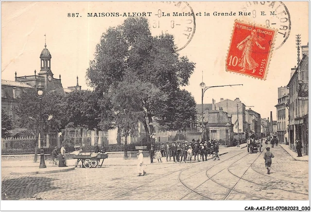 CAR-AAIP11-94-0995 - MAISONS ALFORT - La mairie et la grande rue
