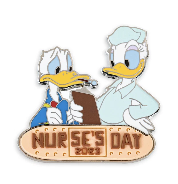 DISNEY NURSES DAY 2023 Donald and Daisy Duck Limited Release Pin NEW