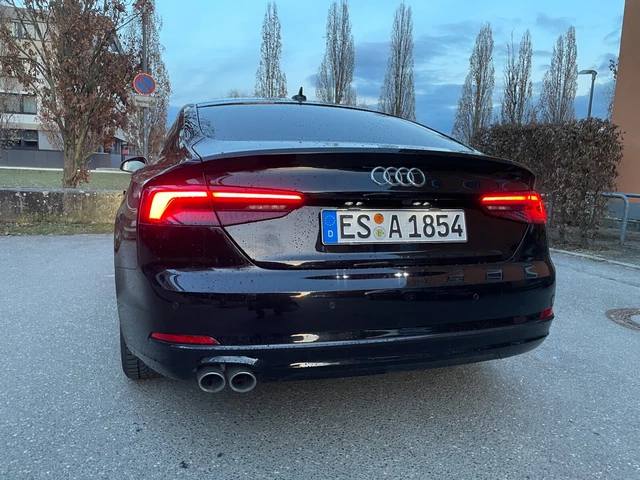 Audi A5 2.0 TDI S- Tronic Standheizung mit FB