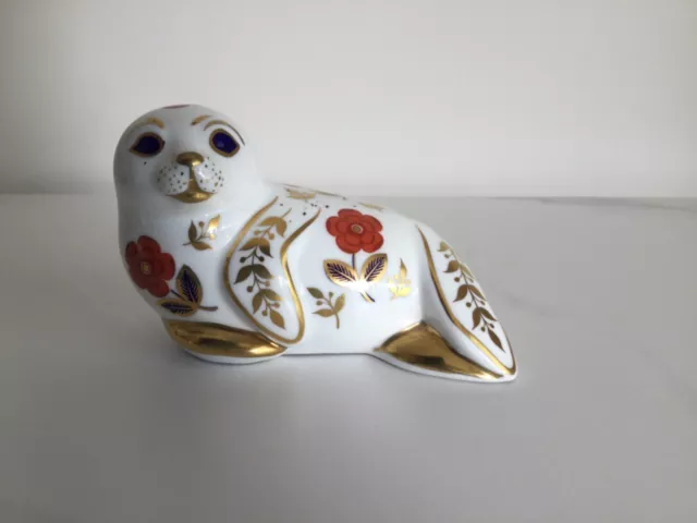 Introduced In 1983 Royal Crown Derby Seal Paperweight With Ceramic Stopper