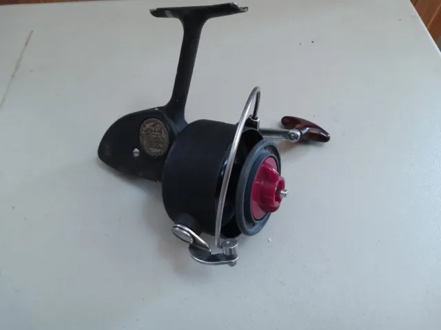 Vintage Dam Quick 330N Spinning Fishing Reel West Germany Working Condition