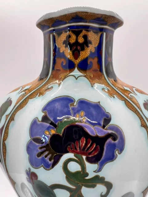 Rozenburg Den Haag Art Nouveau vase with peacock 3