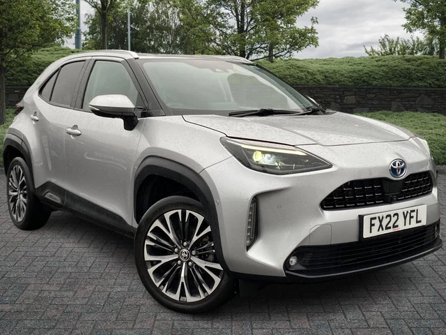 2022 TOYOTA YARIS Cross Estate 1.5 Hybrid Excel 5dr CVT (City Pack ...